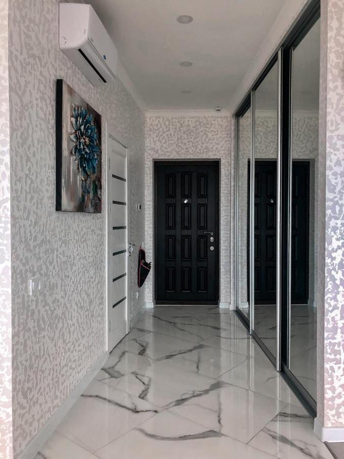M&P Vip Appartments In Arkadia オデッサ エクステリア 写真
