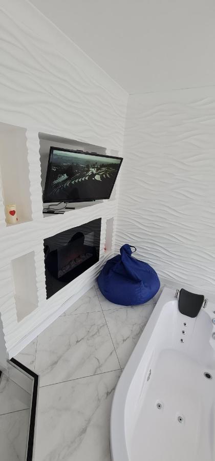 M&P Vip Appartments In Arkadia オデッサ エクステリア 写真
