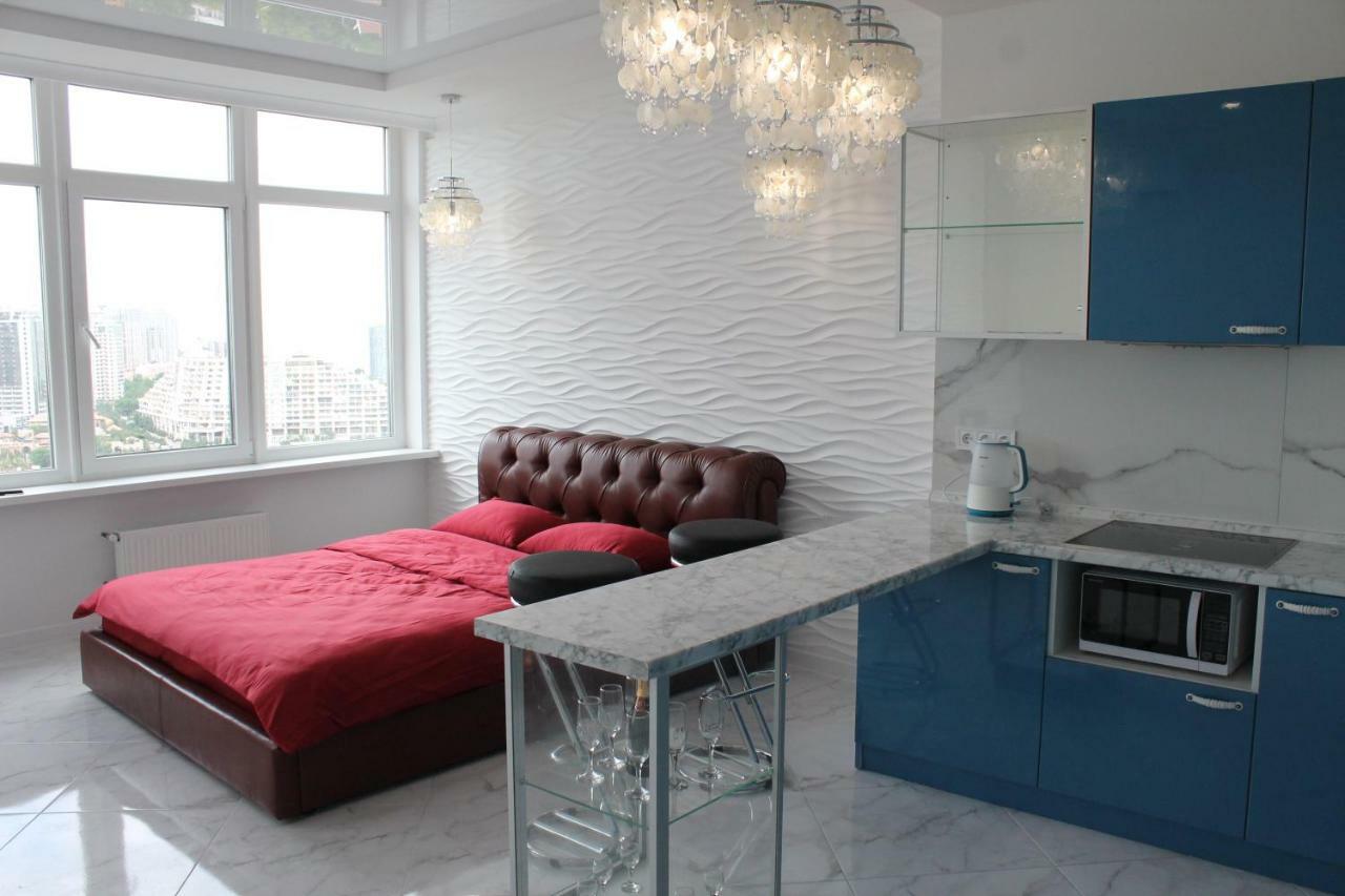 M&P Vip Appartments In Arkadia オデッサ エクステリア 写真