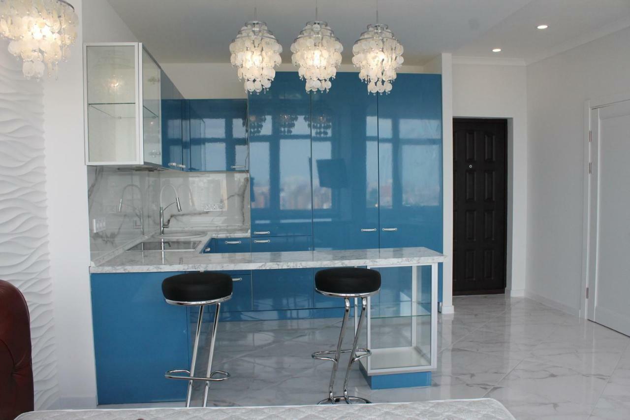 M&P Vip Appartments In Arkadia オデッサ エクステリア 写真