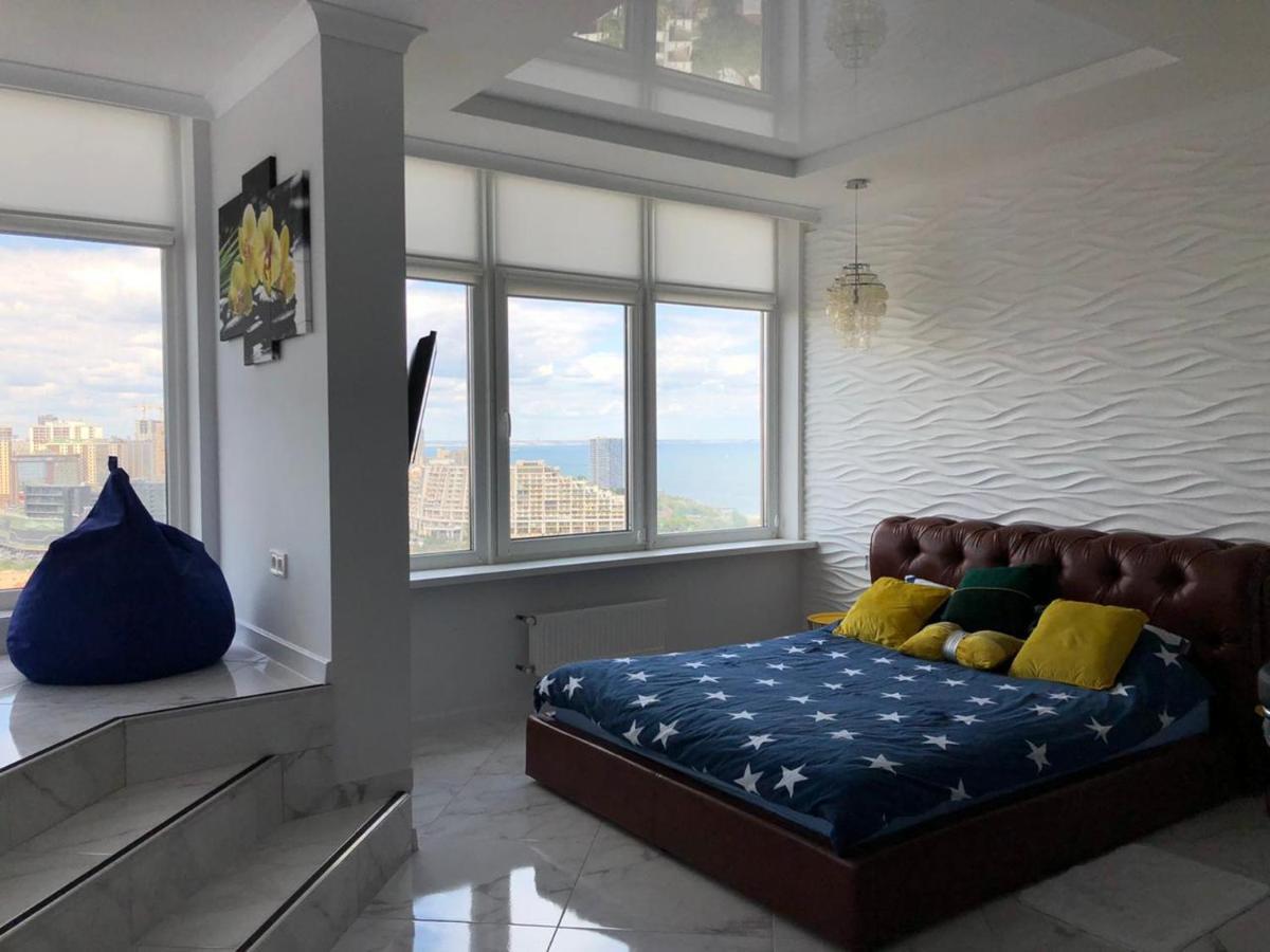 M&P Vip Appartments In Arkadia オデッサ エクステリア 写真